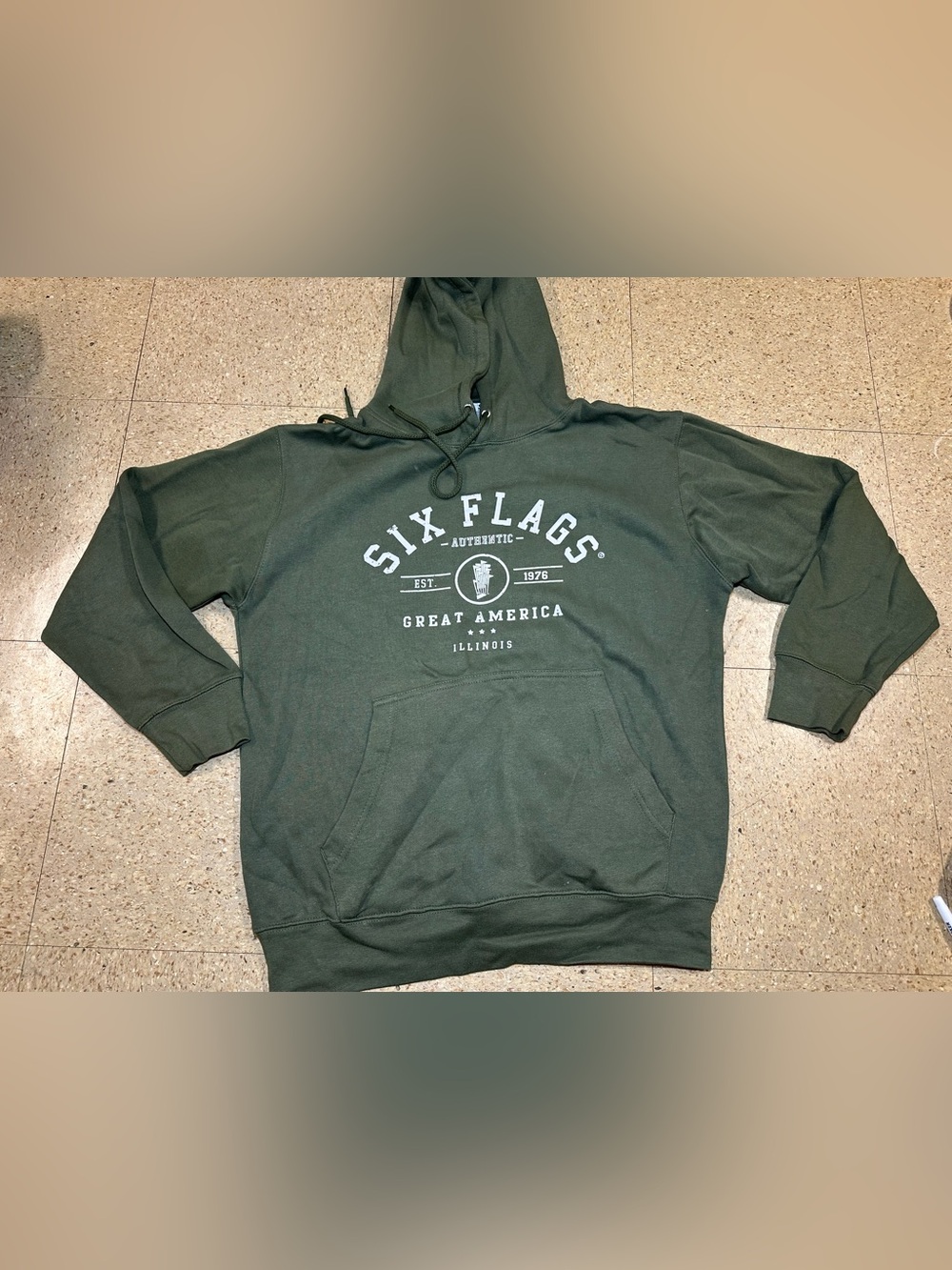 Authentic Six Flags Great America Green Hoodie Sweatshirt Pullover Sz Small